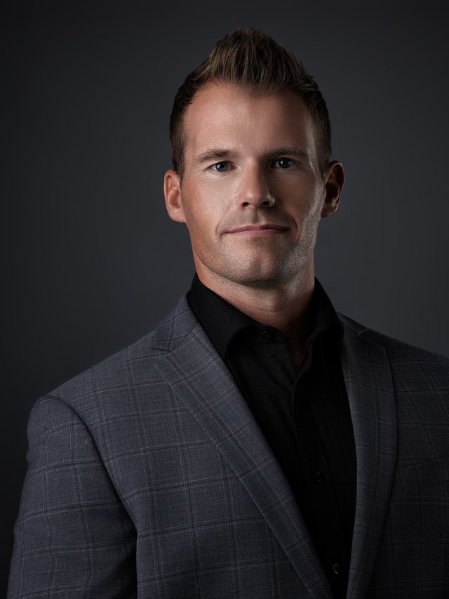 Dr. Chase Nelson — cosmetic surgeon